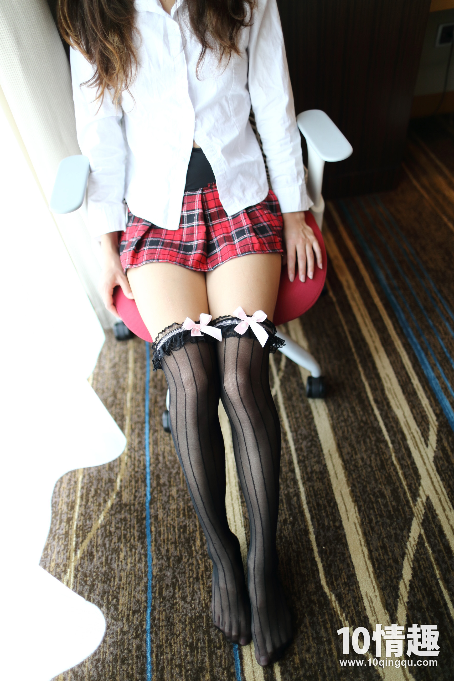 ROSI10情趣 2015.11.09 No.018 31P19MB